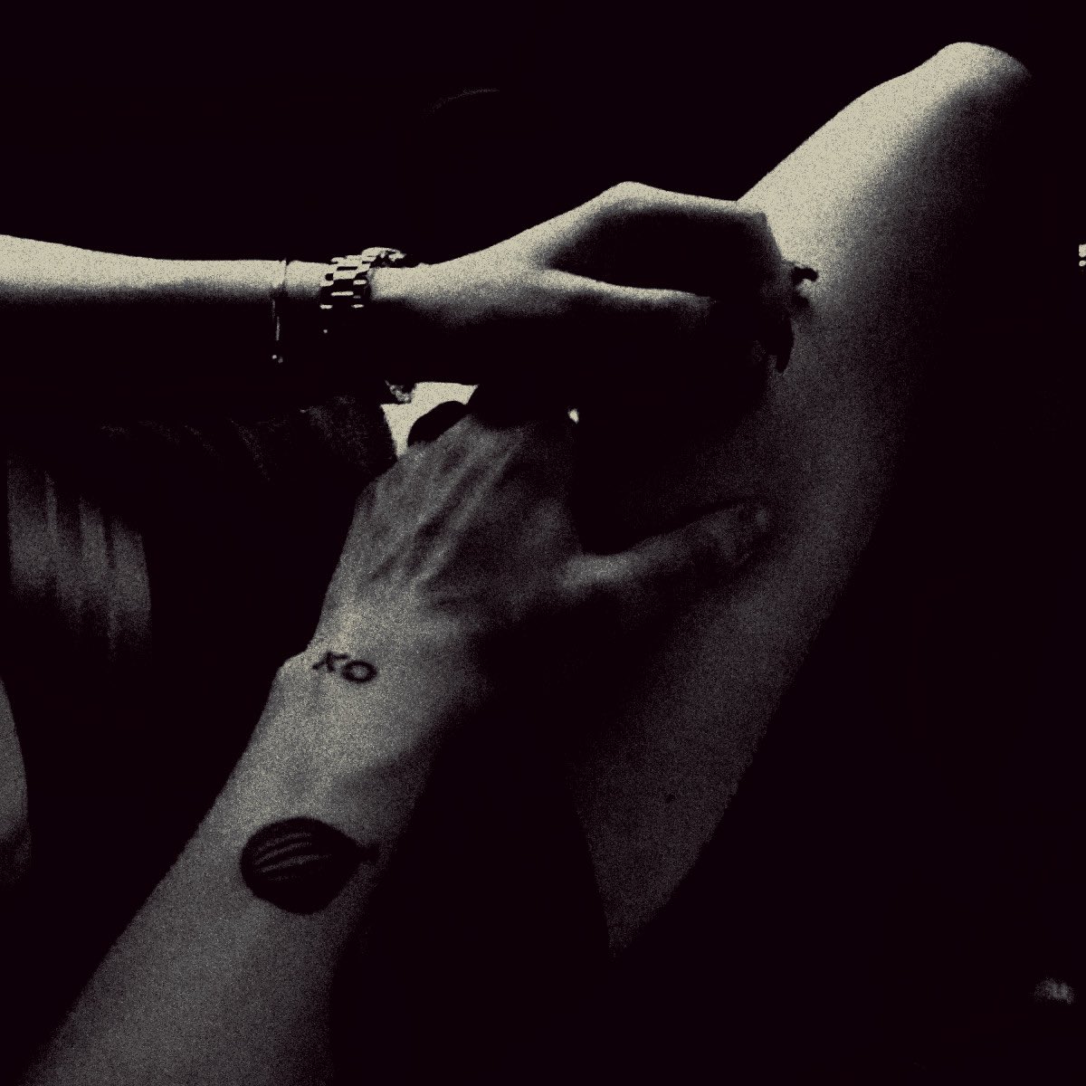 NXGHTBXBY's tweet photo. ᅠ

𝒲𝒽𝒶𝓉 𝓎ℴ𝓊𝓇 𝑐𝑎𝑚𝑒𝑟𝑎 𝑟𝑜𝑙𝑙  𝓌ℴ𝓊𝓁𝒹
𝓁ℴℴ𝓀 𝖑𝖎𝖐𝖊 𝒾𝒻 𝒾 𝓌ℯ𝓇ℯ 𝓎ℴ𝓊𝓇 𝐠𝐢𝐫𝐥𝐟𝐫𝐢𝐞𝐧𝐝. ⸺

ᅠ https://t.co/yFShGtt8m0