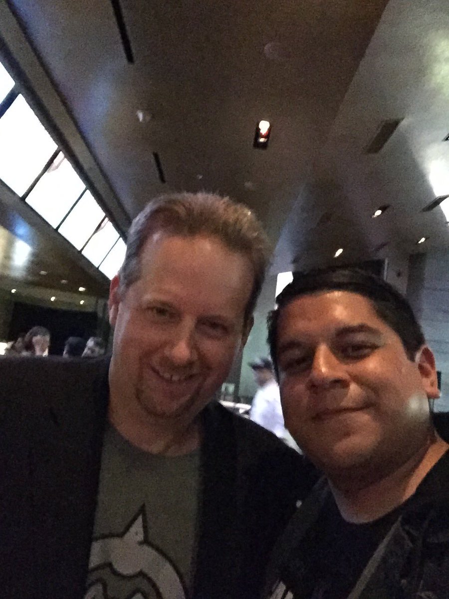 meltedkuchi's tweet photo. @moneyrumble Sorry to hear that Chris, it was an honor knowing you and seeing you all these years at Fanfest. Hope it’s not the last. Would love to hear what your new adventure is going to be. You will always be Mr FanFestGuy 🙅🏽‍♂️💚 https://t.co/8ckiaBuQUs