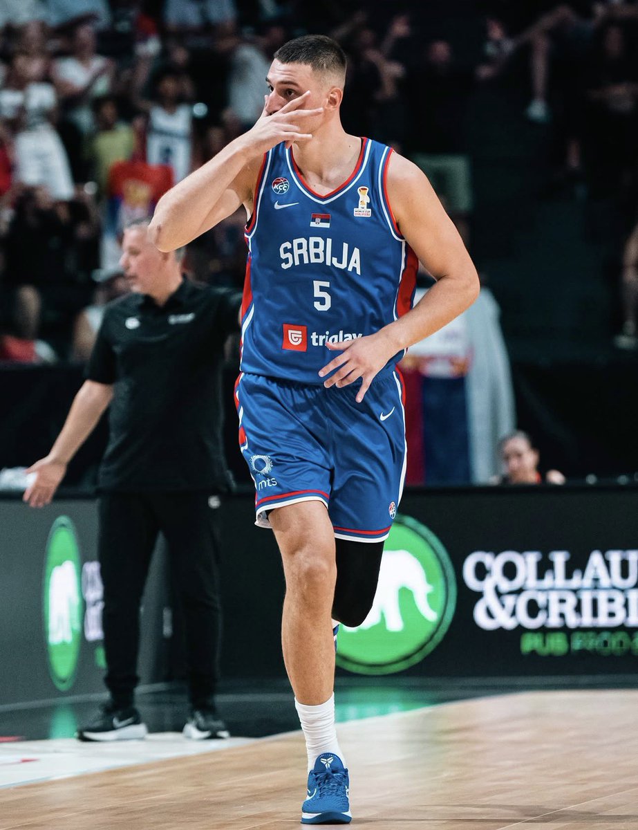 HeatvsHaters's tweet photo. Nikola Jovic vs Bosnia

🔺32 points 
🔺3 blocks 
🔺2 rebounds
🔺11/15 FG 
🔺7/9 3FG

😳🔥 https://t.co/bGUIdGVehY