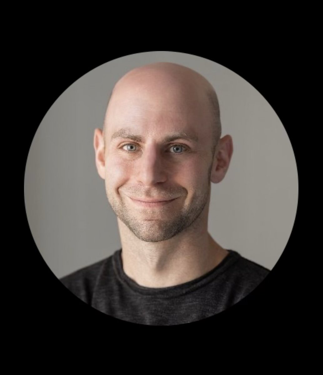 TheNuclearViper's tweet photo. @AdamMGrant Definition of a dumbass: https://t.co/ahauTZmS4X