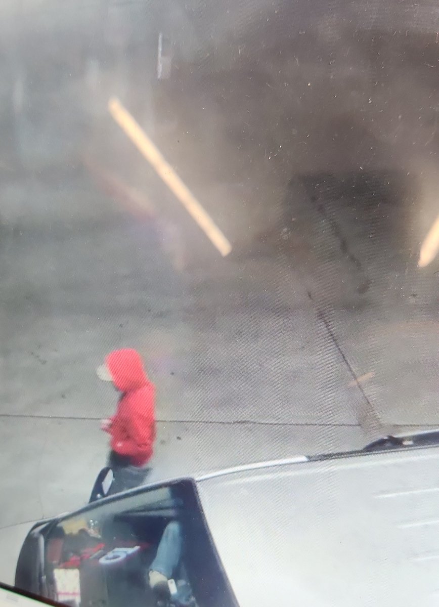 TulsaPolice's tweet photo. PERSON OF INTEREST - Can you identify them?

Tulsa Police Financial Crimes Detectives are trying to identify the person seen on video using a stolen credit card at QuikTrip.

On June 29, 2026, around 4:30 a.m., the victim made a purchase at the QT near 31st and 129th East Ave. As she walked out, she unknowingly dropped her wallet at the front door.

Video shows someone pick up the wallet and leave the area with a group of people outside the store. Later that day and the following day, several transactions were made using the victim’s credit card at the same QT, both at the register and at the gas pump.

Do you recognize the person seen in these screenshots? If so, please call Tulsa Crime Stoppers at 918-596-COPS. Reference case 2026-030394.
