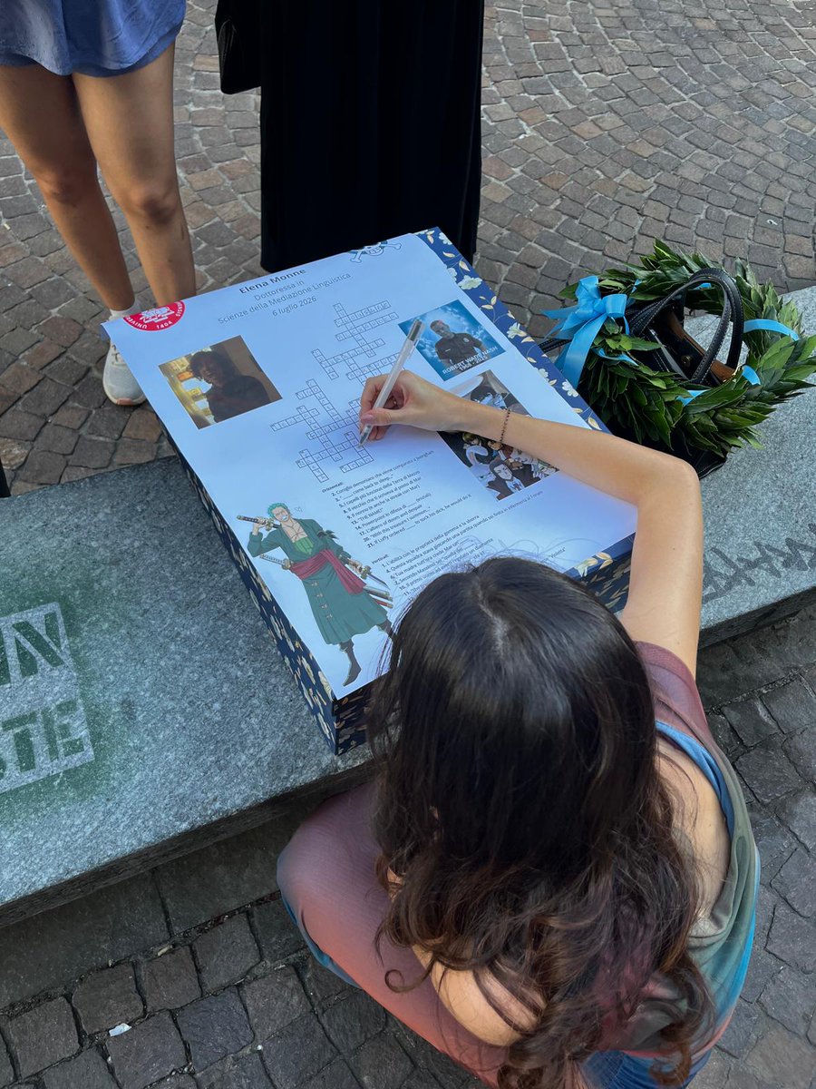 noctaliins's tweet photo. e improvvisamente, in un giorno casuale di luglio, è finita 🩵 https://t.co/LIJrtiBQbn