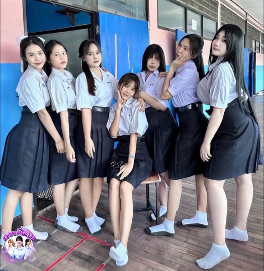 CuteStudentThai's tweet photo. หน้าโหดเป็นแค่ภาพลักษณ์ แต่ถ้าน่ารักเป็นแค่กับเธอ https://t.co/IWNYkltrCC