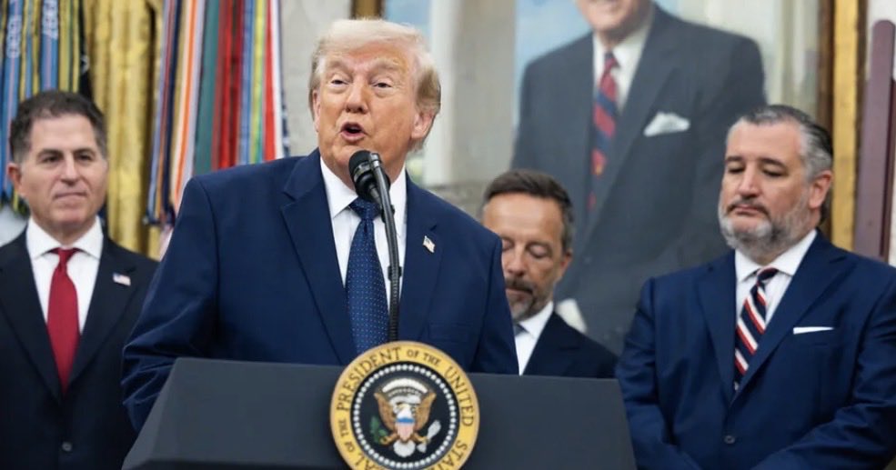 cbarbermd's tweet photo. @CalltoActivism Trump admitted he didn't even know what a red card was, then boasted he intervened to get FIFA to reverse one.

Trump's governing philosophy in a nutshell: first ignorance, then interference. https://t.co/CotbmVDy20