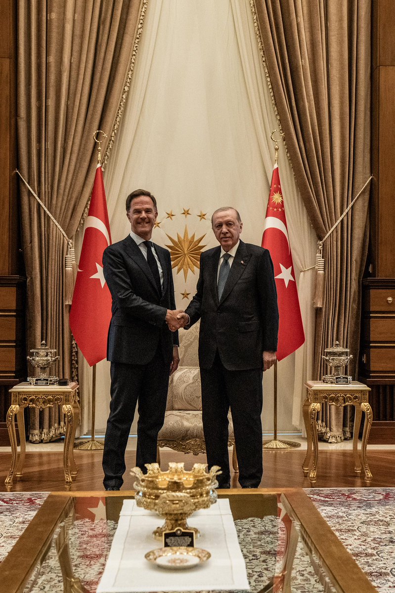 Mark Rutte tweet media