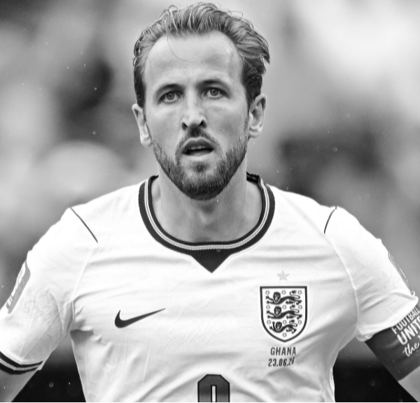 sashedelic's tweet photo. 🚨🏴󠁧󠁢󠁥󠁮󠁧󠁿 Harry Kane WILL NOT PLAY today against Norway

👉 This is because the match is tomorrow

[@FabrizioRomano] https://t.co/MABs5CdTN4