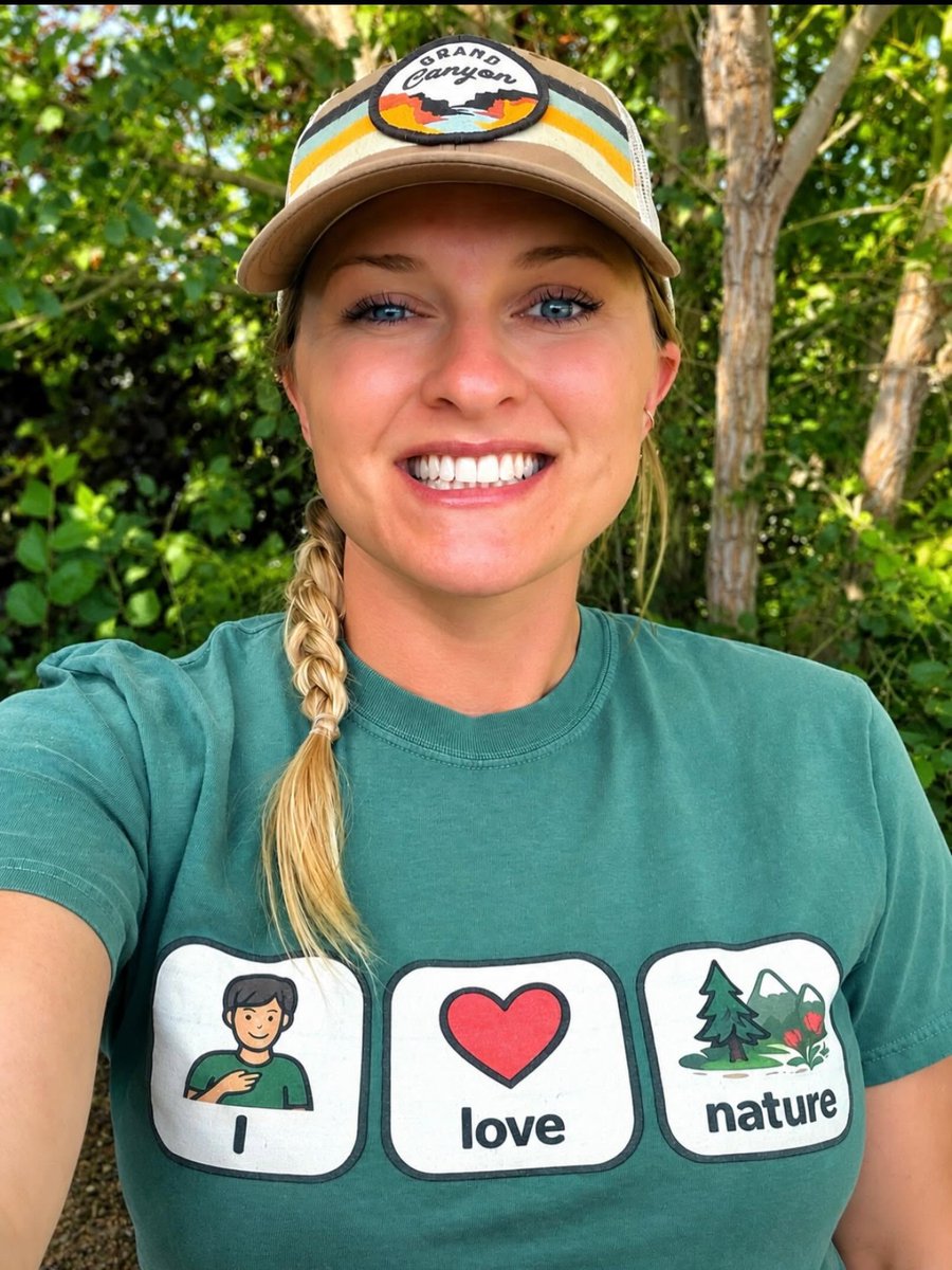 MilSpoOfTheYear's tweet photo. Its AFI’s #MSOYMonday! Our 2026 AFI Unattached-Army SOY, Alisyn Kandybowicz, strives to build stronger, more connected communities where every child and every family feel seen, supported and celebrated. Way to go Alisyn! #MSOY26 https://t.co/QvpfgtvVkn