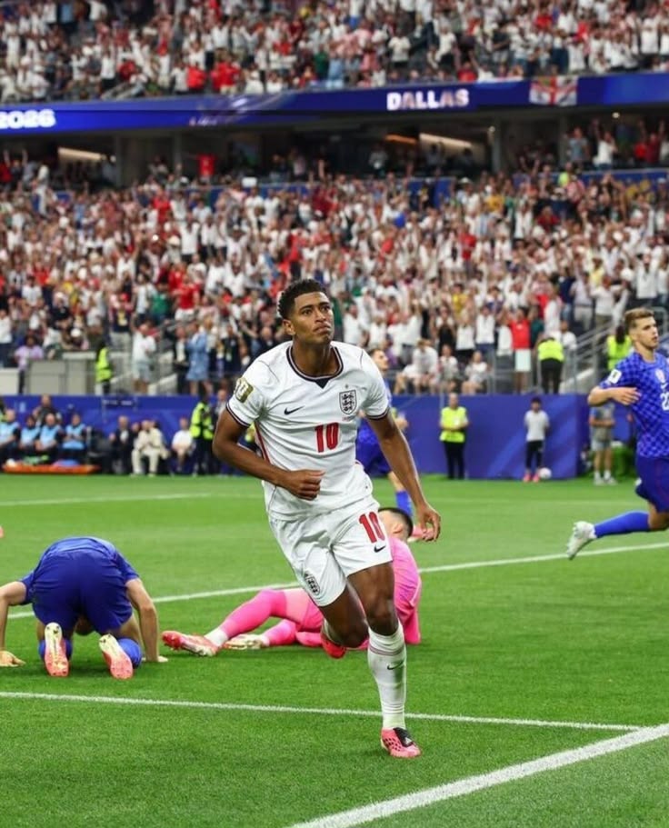 Fatoumata_Diarr's tweet photo. 🇲🇱💥 Gagner 3-2 en jouant à dix, l'Angleterre a montré un vrai caractère aujourd'hui.

#ENGMEX #England #Mexico #FIFAWorldCup https://t.co/RrggZiIzRE