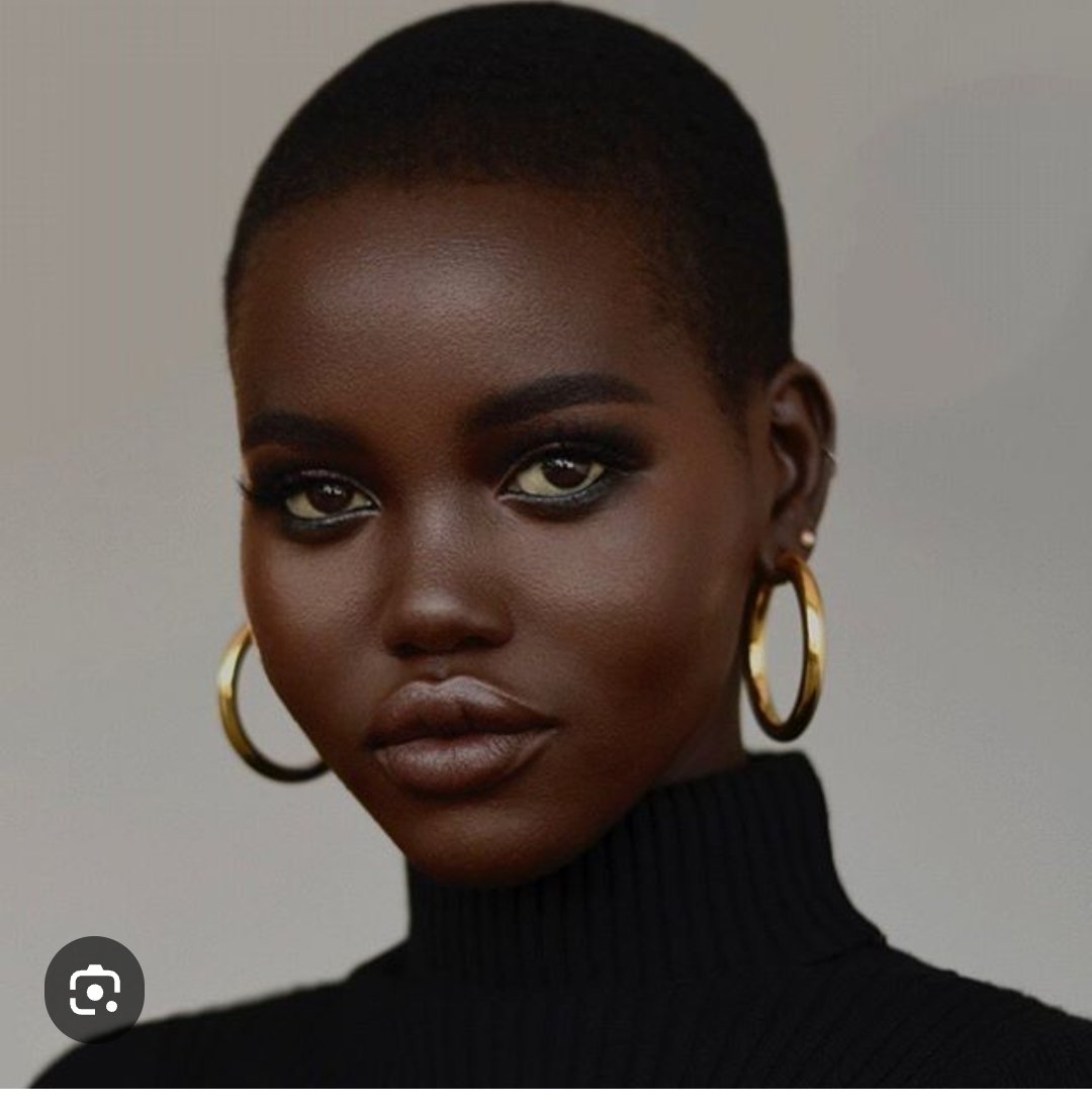RexWalia's tweet photo. @MonteroNanokir @OswaldMosley37 @AdamantiumWolve La IA es políticamente correcta y responde según estadística.Pero cómo explicaUD las diferencias físicas evidentes entre una persona de raza africana y una persona de raza blanca o asiática?Mismos Dchs,y obligaciones,todos seres humanos,pero el fenotipo caracteristico es evidente https://t.co/bxSwHcbk8B