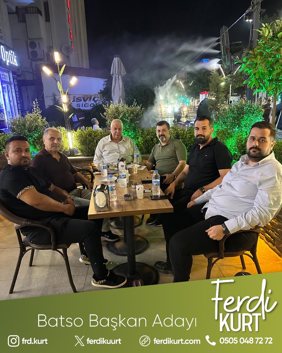 ferdikurt72's tweet photo. Batman-Siirt SMMMO Başkanı Mehmet Şah Ayaz, Selim Atakav, Selçuk Atakav ve meclis üyelerimiz Murat Kavşut ile Mehmet Tikiz’le bir araya geldik.

Kıymetli sohbetleri ve samimi birliktelikleri için kendilerine teşekkür ediyorum. https://t.co/zcchc7nGWl