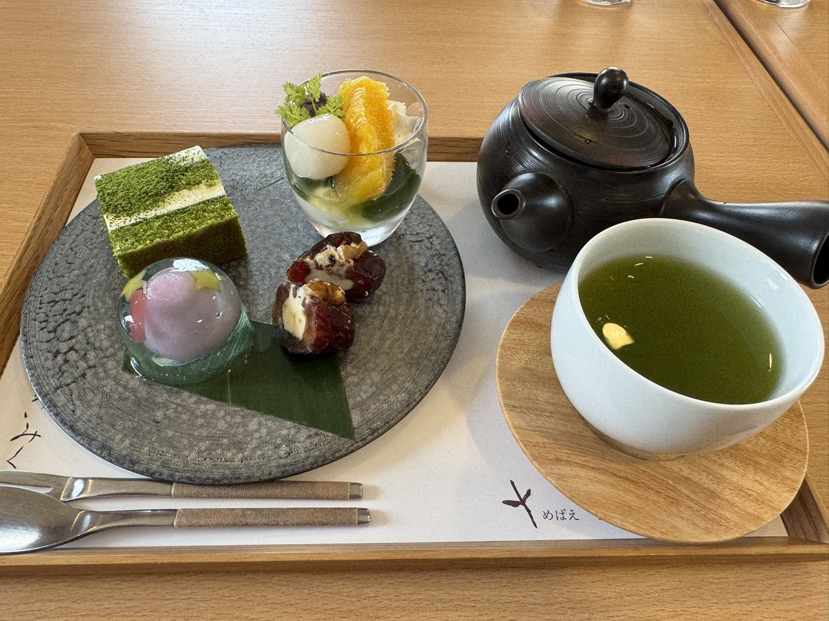 madaimini's tweet photo. 週末ツーリング部にYL初参加して掛川花鳥園ときみくら🍵に行きました🚙 https://t.co/ZvJSdDi2o4
