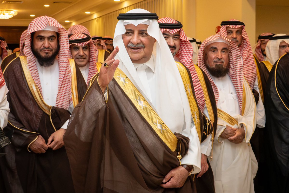 عيسى العنزي tweet media