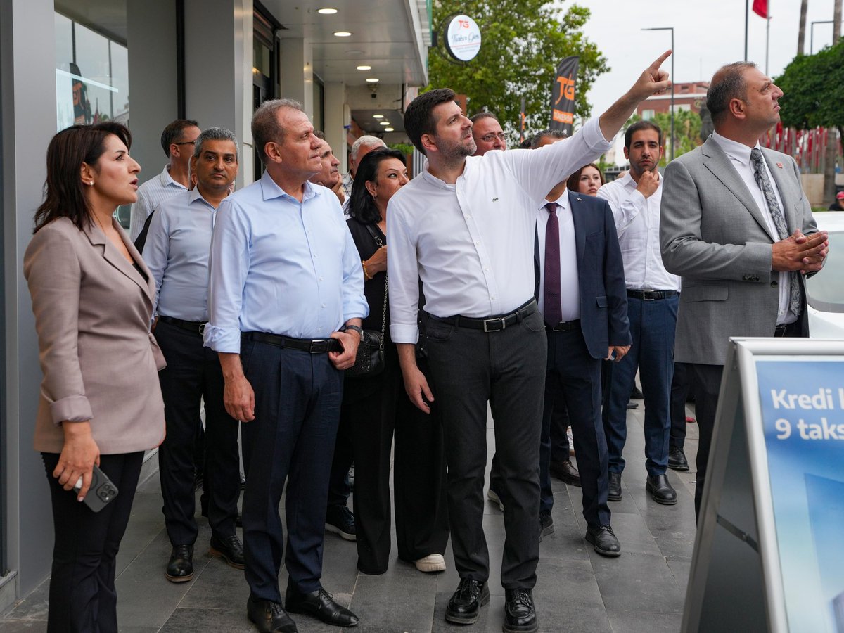 aliboltac's tweet photo. Mersin Büyükşehir Belediye Başkanımız Sayın Vahap Seçer ile birlikte tarihi kent merkezimizde incelemelerde bulunduk.

Tarsus’umuzun tarihi kimliğini koruyacak çalışmaları yerinde değerlendirerek, atılacak adımlar üzerine görüş alışverişi yaptık.

Kentimizin geçmişini koruyan, geleceğini güçlendiren adımları birlikte atıyoruz.