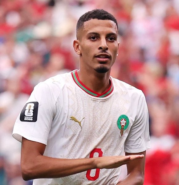 EPLworld's tweet photo. 🇲🇦 

عاجل:

ممثلي عز الدين اوناحي في محادثات جارية مع يوفنتوس من اجل انتقال اللاعب https://t.co/wrZ6PU4x3W