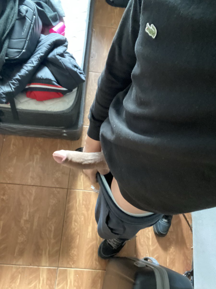 Viode100pre's tweet photo. Regalito a todas las princesitas que hagan repost (me lo cobran en dm) 😋

#porn #porno #bbc #tulon #chudai #wataa #heteros #heteroschile #dick #flashdick #udechile https://t.co/UPeJRW5MuU