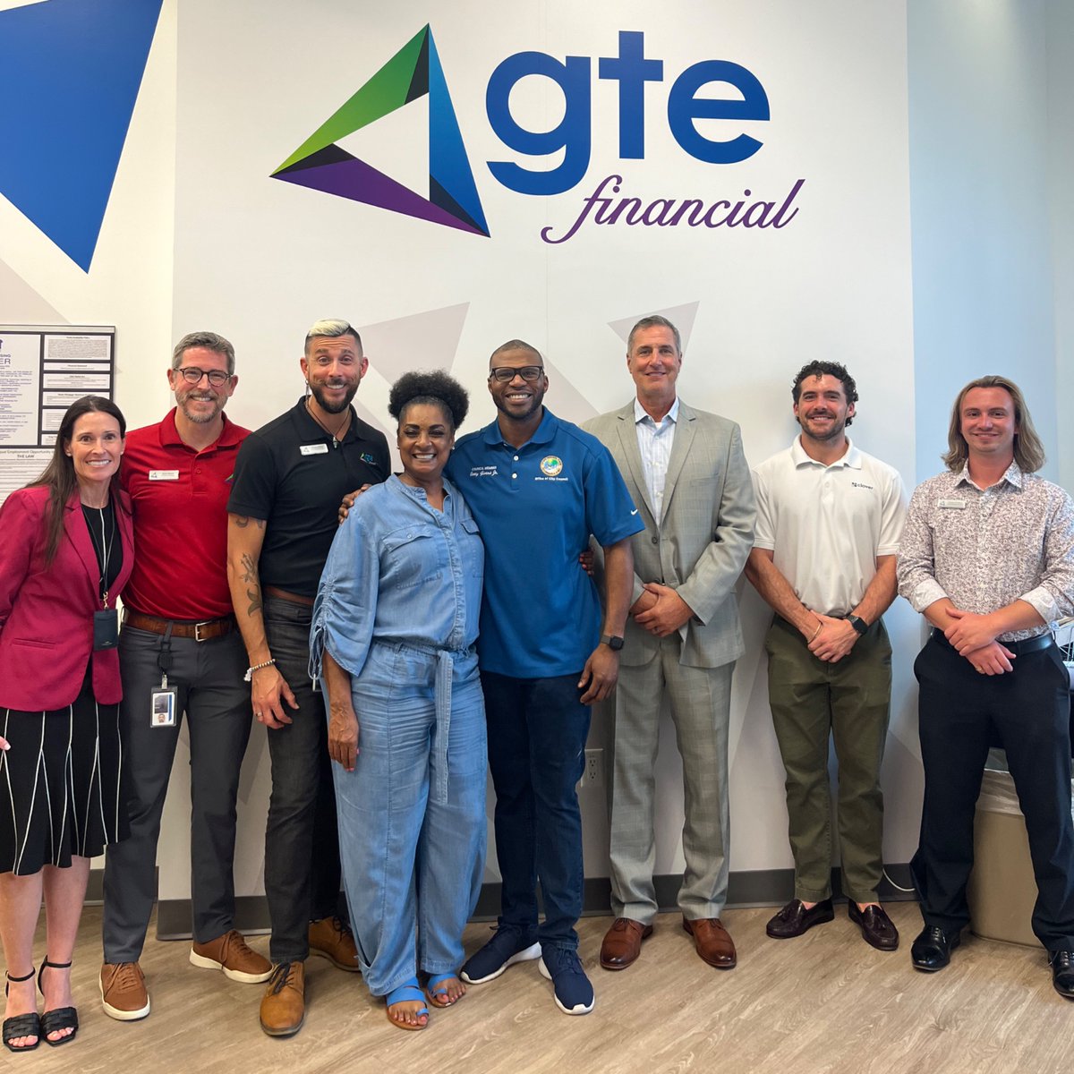CoreyGivensJr's tweet photo. Thanks @GTEFinancial for hosting the community &amp; providing space for local nonprofit organizations to network. Through our interactions, it’s become increasingly clear that a market gap exists in terms of resources and financial education, &amp; GTE is addressing these deficiencies. https://t.co/o38Tj1c62i