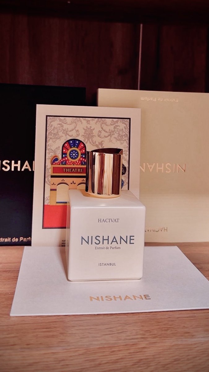 zyzoom93's tweet photo. عطر الليلة الاسطورة هاشيفات 
والله بعد استخدام ثاني علبة ماله علاقة بكريد افنتوس الا فالافتتاحية فقط 
هاشيفات عطر سعادة بختصار 😍 https://t.co/SLCEMcQI76