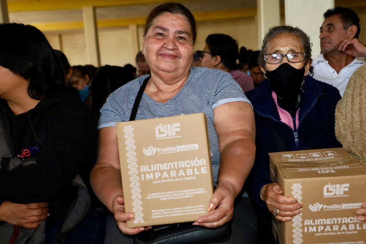 DifPueCapital's tweet photo. En San Francisco Totimehuacan y Santo Tomás Chautla acercamos Alimentación Imparable, un programa que fortalece la seguridad alimentaria y apoya la economía de las familias. 📦🫂 https://t.co/pQmIbuUeSa