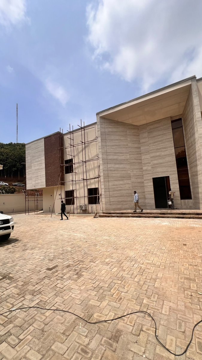 Thelistoarc's tweet photo. It really is a thing of beauty when you see you design standing upright... and you were a part of it from start to finish... what can I say, but... ALHAMDULILLAH
I am truly grateful and we pray for more projects...
#realestate #construction #architecture #realpractice #building https://t.co/lBp22T9vjV