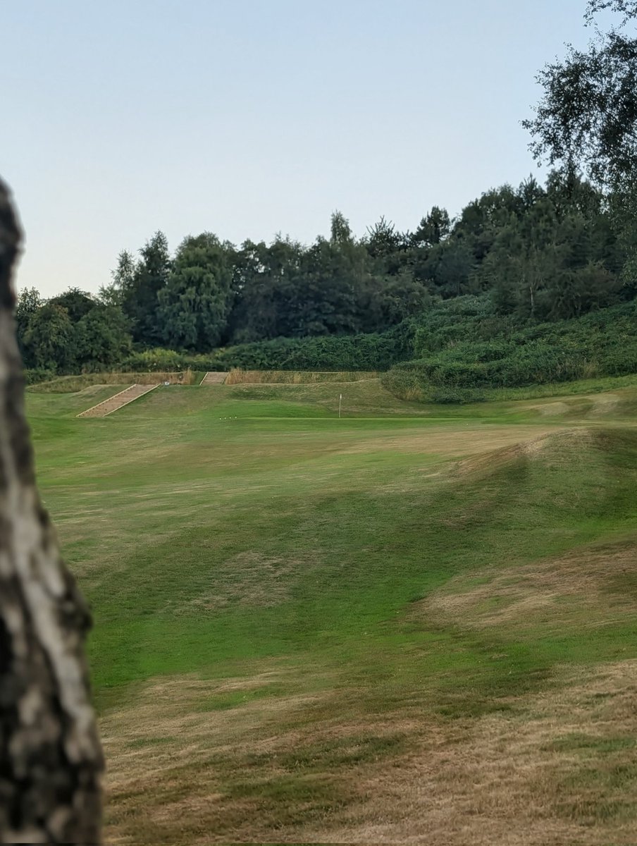 Llanymynechgolf's tweet photo. Summer nights 'On the Hill'
#Llany π₯° https://t.co/cf2i8ktyYl