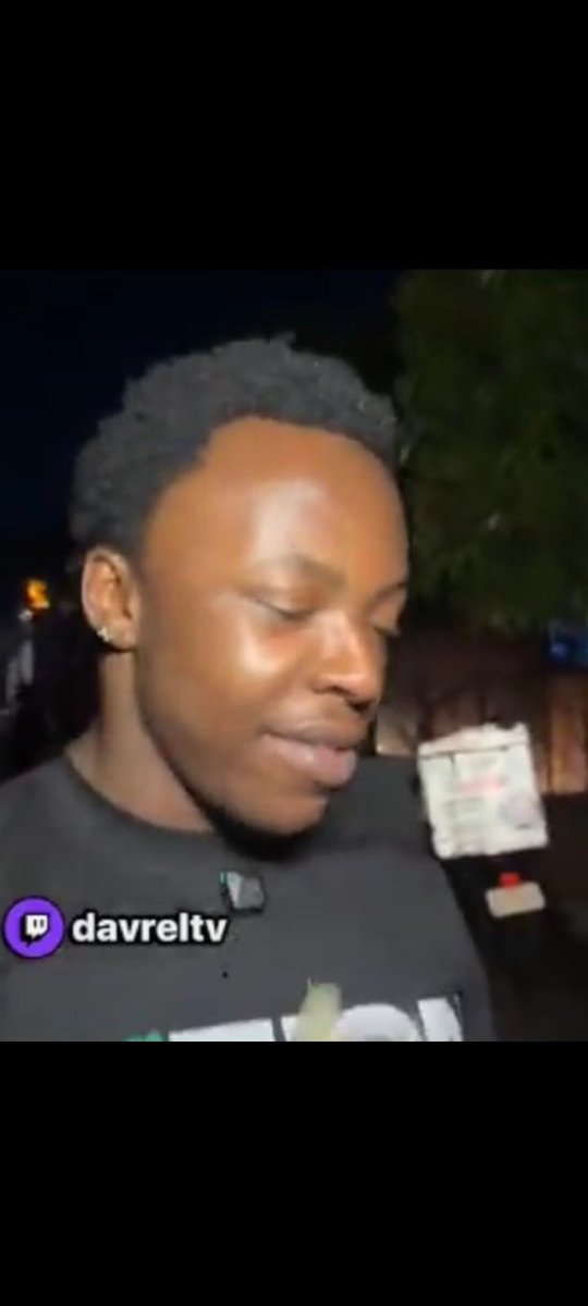 x7noevil's tweet photo. Nobody: 

My hairline after hair cut every 2 weeks 😭 😂 https://t.co/ZEiwejtnHV
