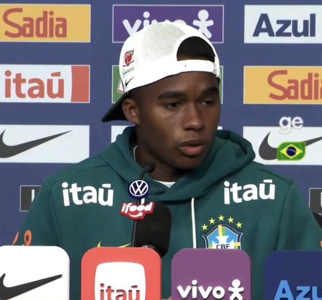 choquei's tweet photo. 🚨FAMOSOS: Endrick fala como reagiu após eliminação do Brasil na Copa:

"Lamentei muito. Depois, até fiquei falando com Deus, agradeci pela oportunidade, mas foi um momento em que eu poderia ter feito melhor. Não fiz, mas agradeço a Deus por aquela oportunidade. Trabalhar para isso não acontecer de novo."