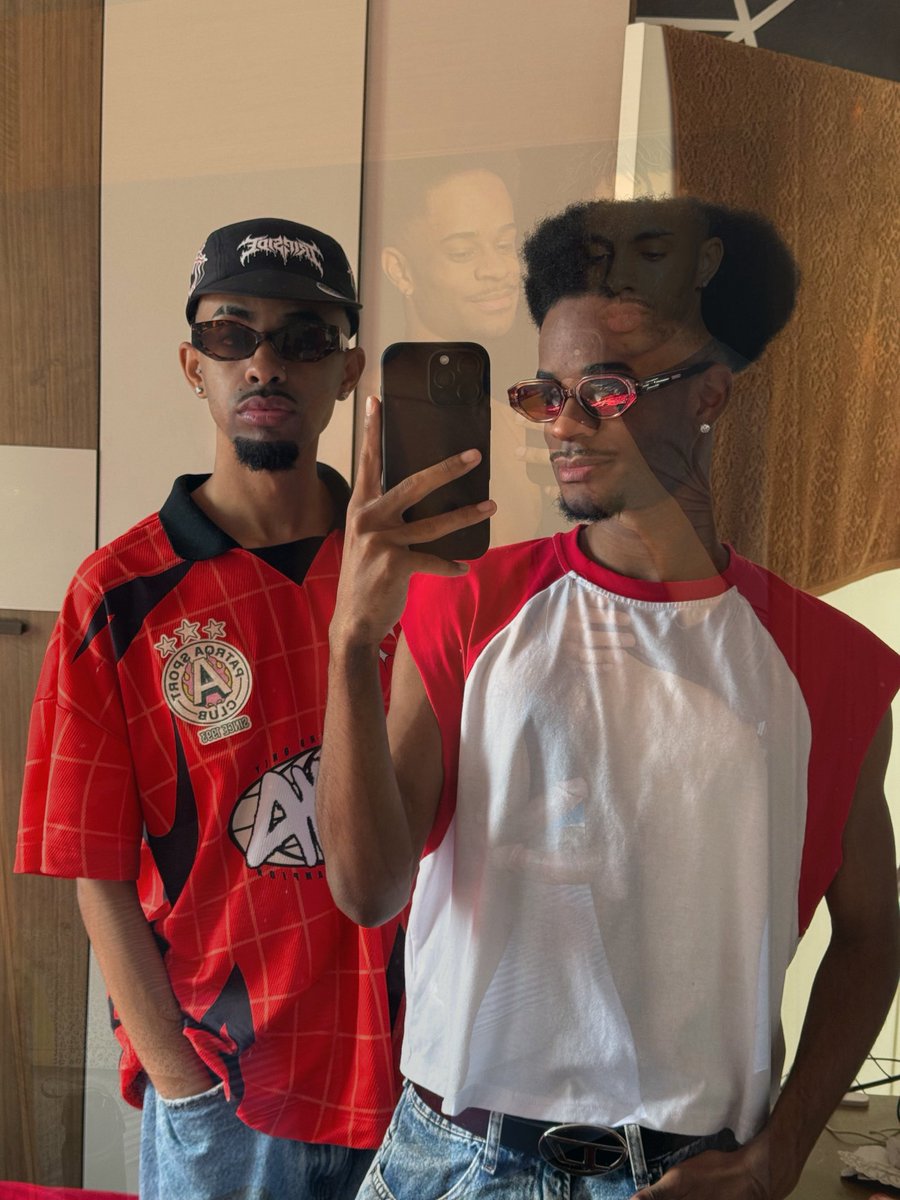 privcats69's tweet photo. Na trend de casal🥵 https://t.co/SSr81FVBSv