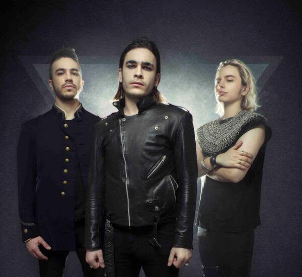 EndorfinaC's tweet photo. .@AIRBAGoficial  regresará a México con  su gira "El Club de la Pelea II"🎸🇦🇷

💻"Esme"
https://t.co/jYwSzn9quc
#showOCESA https://t.co/PLv0OCXmvS