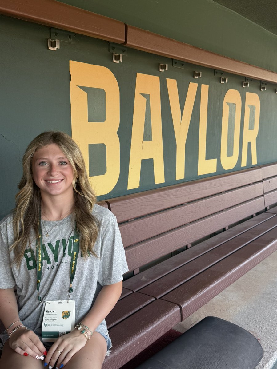 ReaCothran's tweet photo. Touring @BaylorSoftball today! Can’t wait to check out campus and Getterman Stadium. https://t.co/Upbh0kgwmZ