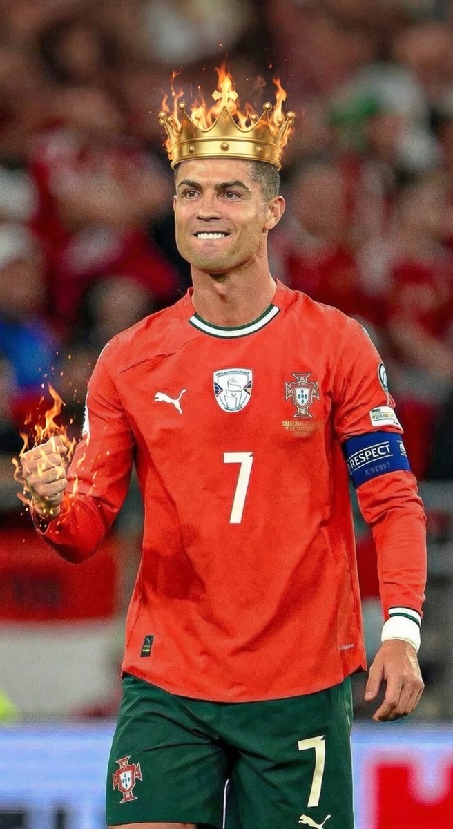 azakegrn's tweet photo. If Ronaldo scores today I’d credt everyone that touches this post #PORESP https://t.co/Ho7OAIf3kS