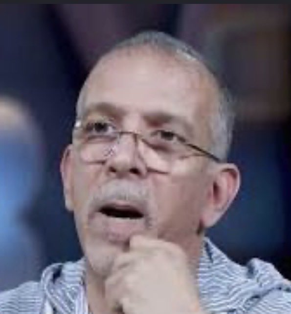 annabi23Kz's tweet photo. @derradjihafid tu va arrêter de trouver des circonstance à cette équipe.  A l’époque lorsque Belmadi etait coach tu ne parlais pas comme sa tu mettais la pression et encore ya pas longtemp après la défaite contre l’Autriche t’a parlé de lui toi et tes ami quittez le foot algerien https://t.co/h8TEhXMvSk