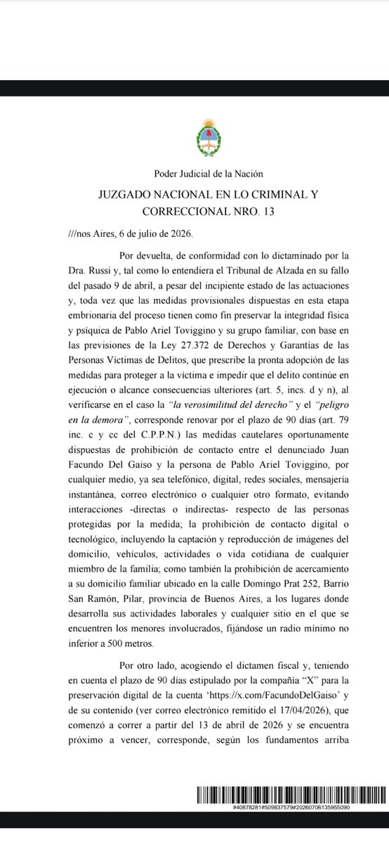 FacundoDelGaiso's tweet photo. Toviggino pidió que desactivaran mi cuenta de Twitter.

La Fiscal no se atrevió a tanto y ahora decide el Juez.

Con o sin Twitter seguiremos denunciando la corrupción de todas las mafias, como hicimos siempre.  

Sobran pruebas. La impunidad de los mafiosos se va a terminar tarde o temprano.