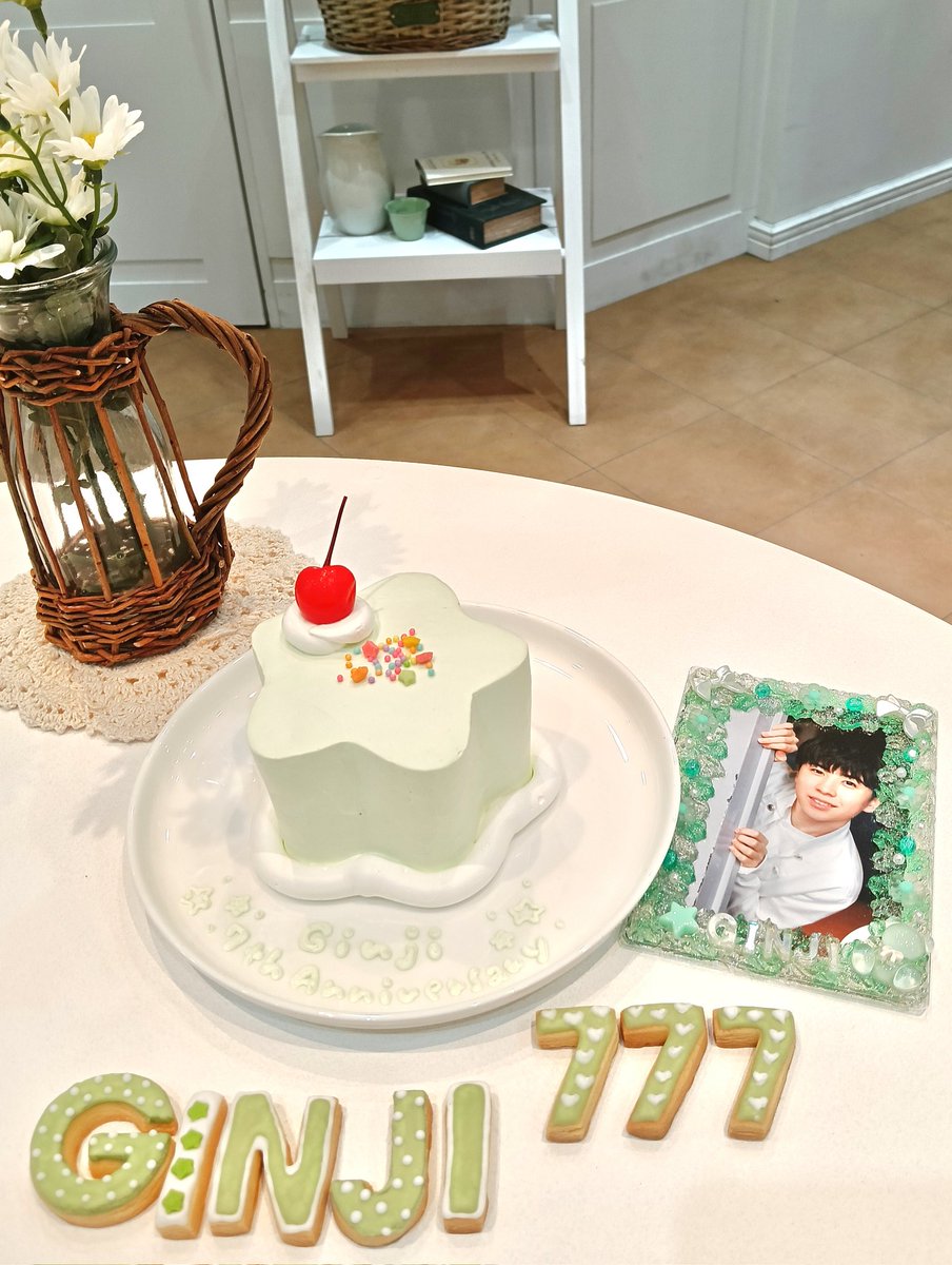 chippy0511Gin's tweet photo. 💚松浦銀志くん💚
㊗️入所記念日 7周年 おめでとう🎂

7/7 7周年で、
777なんてステキな日✨️
アイドルでいてくれてありがとう
🥰🥰🥰

アイシングクッキー作ってみた
🤭 
来年のお祝いには、もっと上達しておきたい😆

#松浦銀志入所7周年
#松浦銀志アイドルになった日
#松浦銀志 https://t.co/fyZ9Ezf1Ki