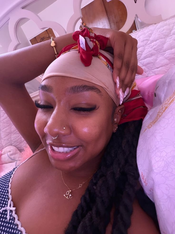 hawwancy0's tweet photo. Feeling beautiful this evening ✨️ 😍 https://t.co/GOD2cax1FS