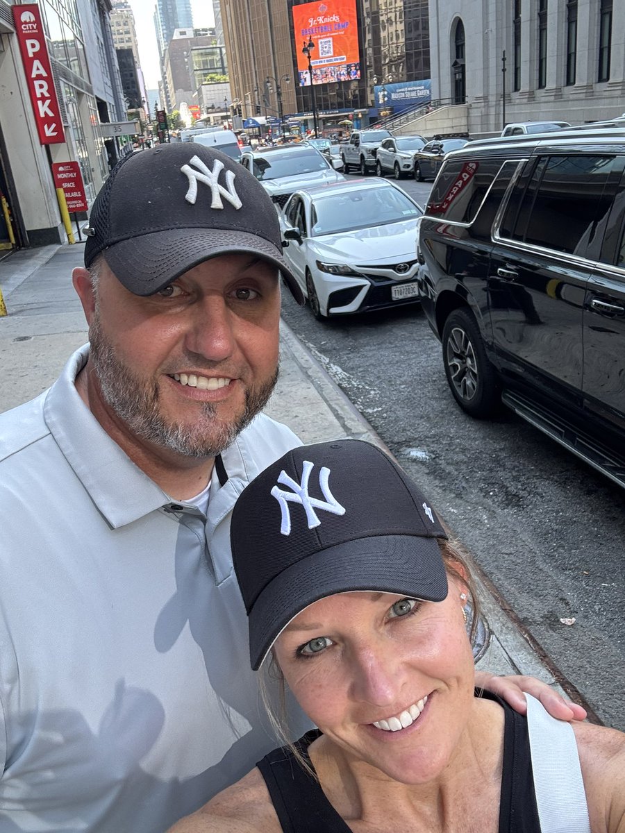 KevinBrandtKB's tweet photo. Had an amazing time in NY City with this beautiful lady!!  Blessed is an understatement!! https://t.co/ZC81LKDozS