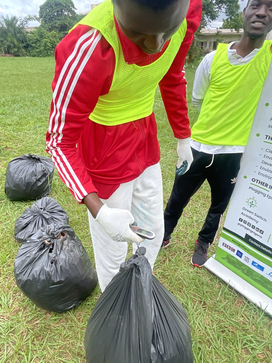 Plogging Nigeria,UNN tweet media
