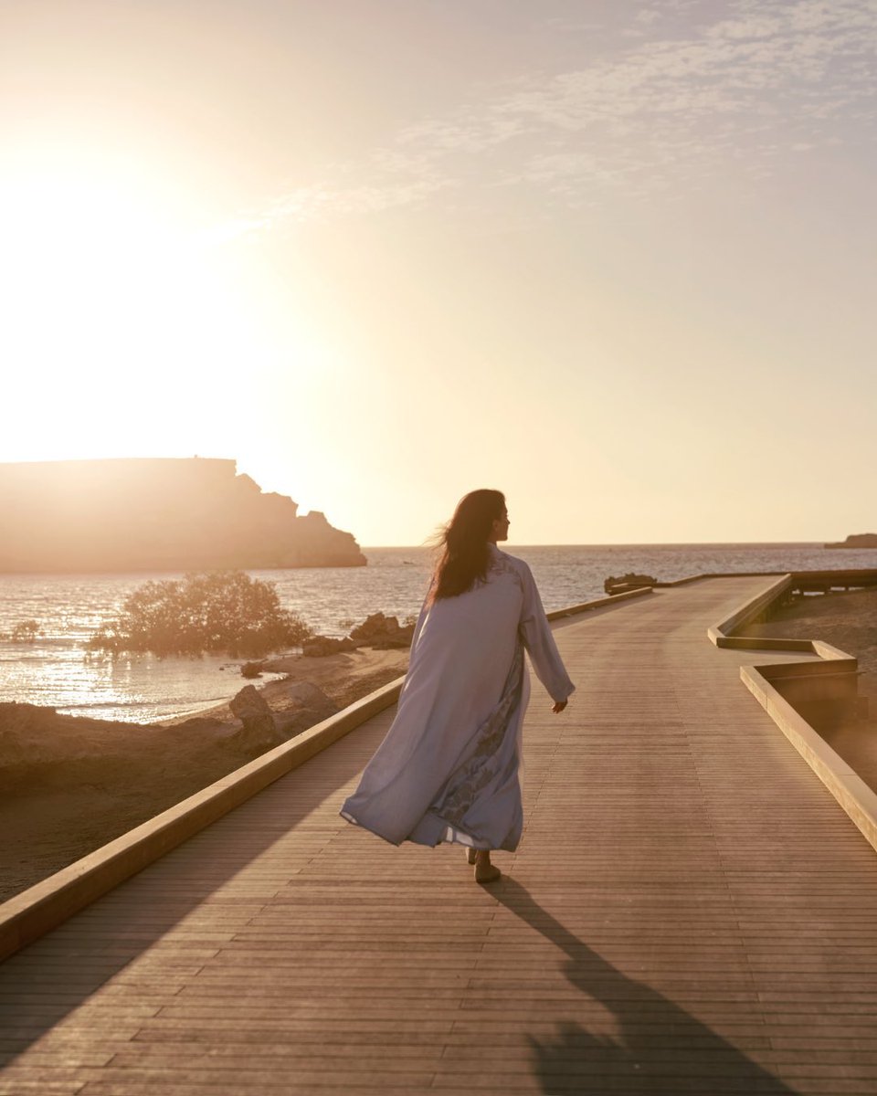 SaudiProject's tweet photo. منتجع Six Senses في وجهة #أمالا، ثاني منتجعات الوجهة الذي يستقبل ضيوفه اعتبارًا من 15 يوليو الجاري، ويضم 64 غرفة فندقية، و30 فيلا، وأجنحة فاخرة، ومساكن راقية، إلى جانب مجموعة متنوعة من مرافق الضيافة https://t.co/3Kn2a4nuQX