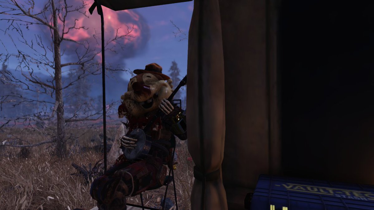 Lor3Man's tweet photo. Bethesda and Zenimax have given me some of the greatest memories of my life. Sending love to everyone affected by the job cuts. Thank you all and I wish you the best in whatever y'all end up doing. Never stop being legendary. 🎮🙌🏻💯 #bethesda #bethesdastudios #zenimax #zos https://t.co/r3XcFls5z1