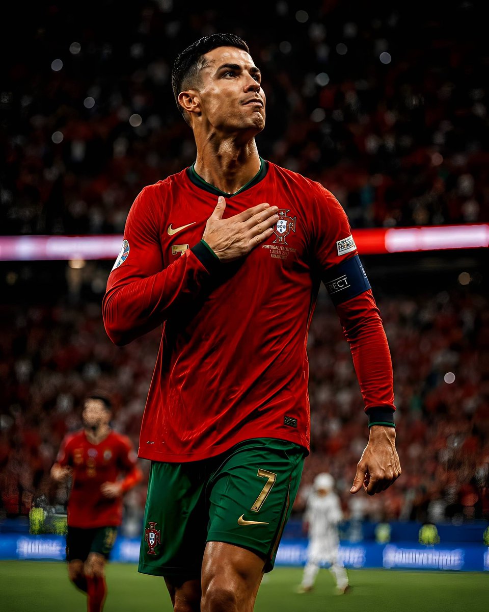 SeydinaOfficial's tweet photo. Ce soir signe la fin de mon aventure avec l’équipe nationale portugaise 

ADIEU https://t.co/nptqEangQE