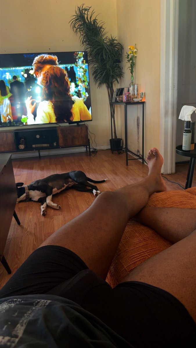 JDsInterlude0's tweet photo. She wanted to say hi https://t.co/WY7TAqxwIn