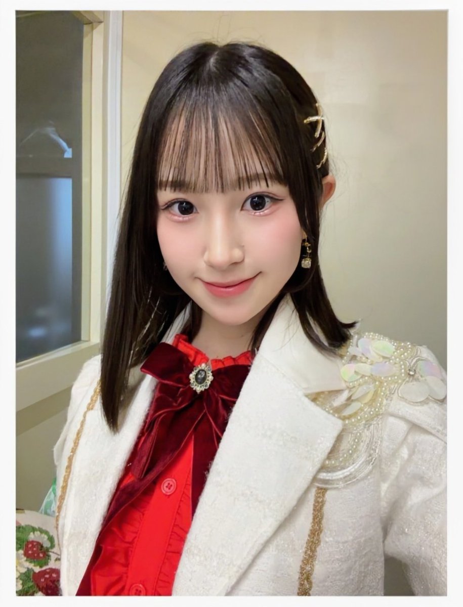 0628Koriki's tweet photo. おはようございます💚
蒸し暑いね 水分とミネラル補給忘れずに 今日も適度にがんばロージ〜🌹
#ロージークロニクル #島川波菜 https://t.co/orutVcqjpE