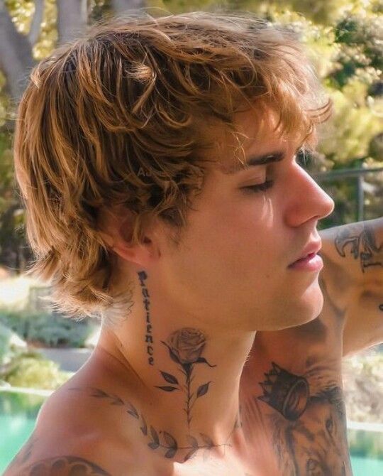 starlitdiariess's tweet photo. " I don't know if this makes sense but , you're my hallelujah" https://t.co/ZkJ7FEqJk8