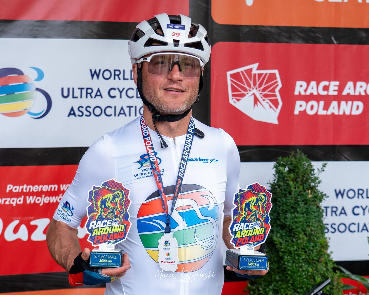 racearoundpl's tweet photo. Marek Rupiński ZOSTAŁ MISTRZEM ŚWIATA W ULTRAKOLARSTWIE World Ultra-Cycling Association W KATEGORII M50+

Jego wynik na dystansie 3599 km to 218 godzin 38 minut 25 sekund

#racearoundpoland #rap2026 https://t.co/xLU1IWj8VO