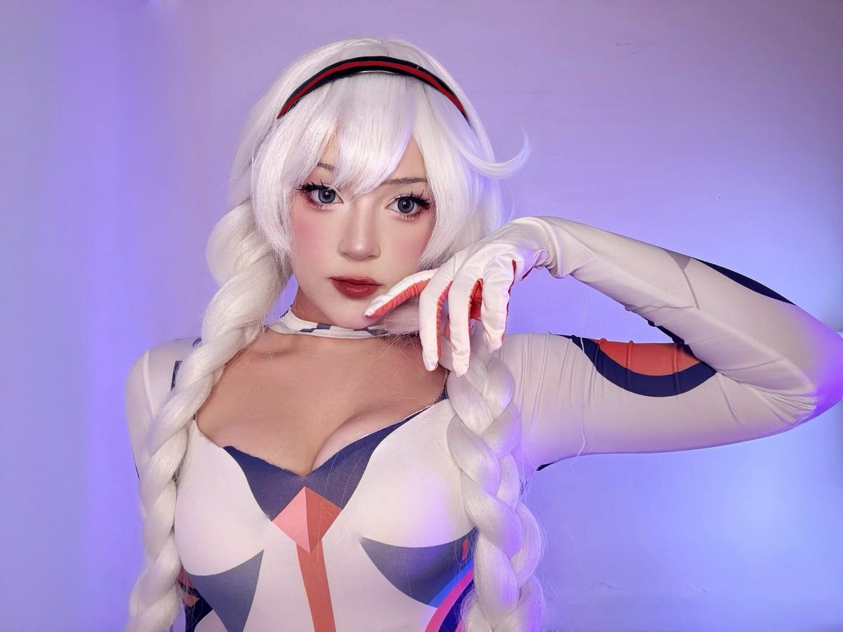 Rimiscos's tweet photo. Kiana :>
#honkaiimpact #cosplay https://t.co/TcGFI7au0P