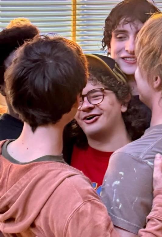 foahjoshi's tweet photo. YUPPP YUP YUP FINN WILLING TO CLEAR THE AIR ABOUT EVERYONE EXCEPT HIS BABY I KNOW THATS RIGHT😭😭 https://t.co/9BePhQCgwT