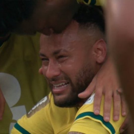 Noitedecopa's tweet photo. 5 de julho 
6 de julho

Dias que acabaram con o sonho da Copa de duas lendas dessa geração 

CRISTIANO RONALDO ESTÁ ELIMINADO DA COPA DO MUNDO! ❌😭 https://t.co/twsbYsjv13