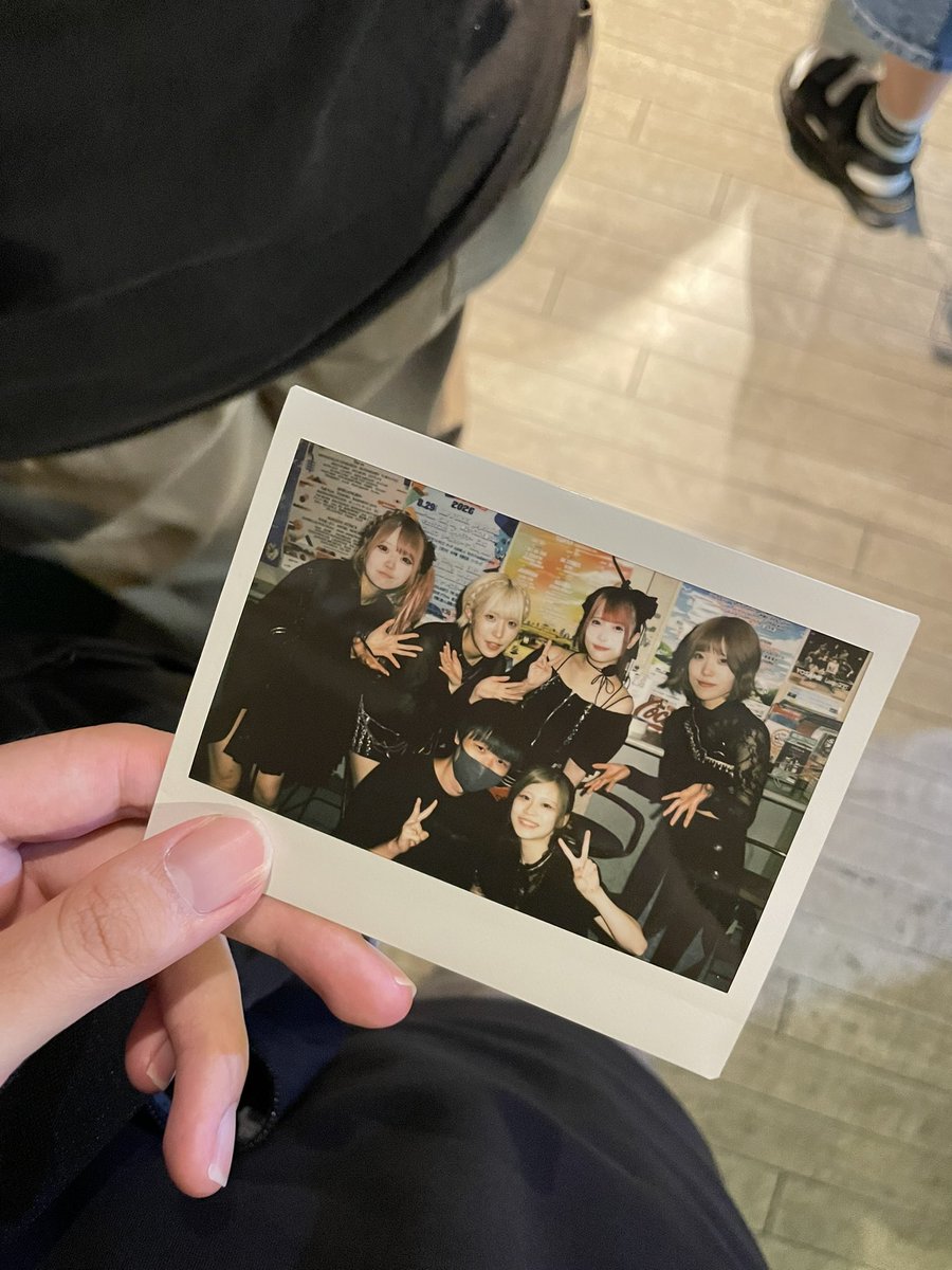 Salmon__Can's tweet photo. ★┷┓
┃好┃
┃き┃
┃な┃
┃人┃
┃が┃
┃み┃
┃ん┃
┃な┃
┃幸┃
┃せ┃
┃で┃
┃あ┃
┃る┃
┃よ┃
┃う┃
┃に┃
┗━★ https://t.co/Y8rTAgv9dB