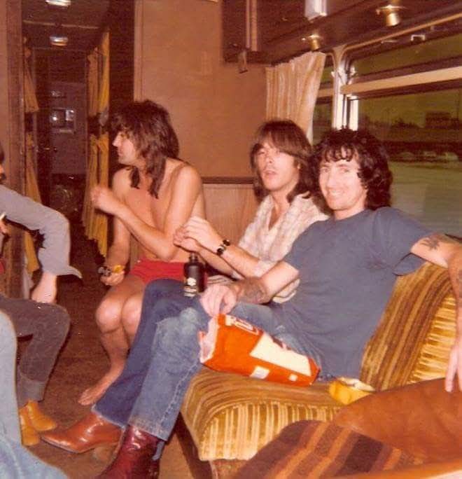 SissyNelson3's tweet photo. 1979* 
Malcom Young, Cliff Williams,  &amp; Bon Scott, accompanied by UFO'S Pete Way https://t.co/jZrXcsldFC
