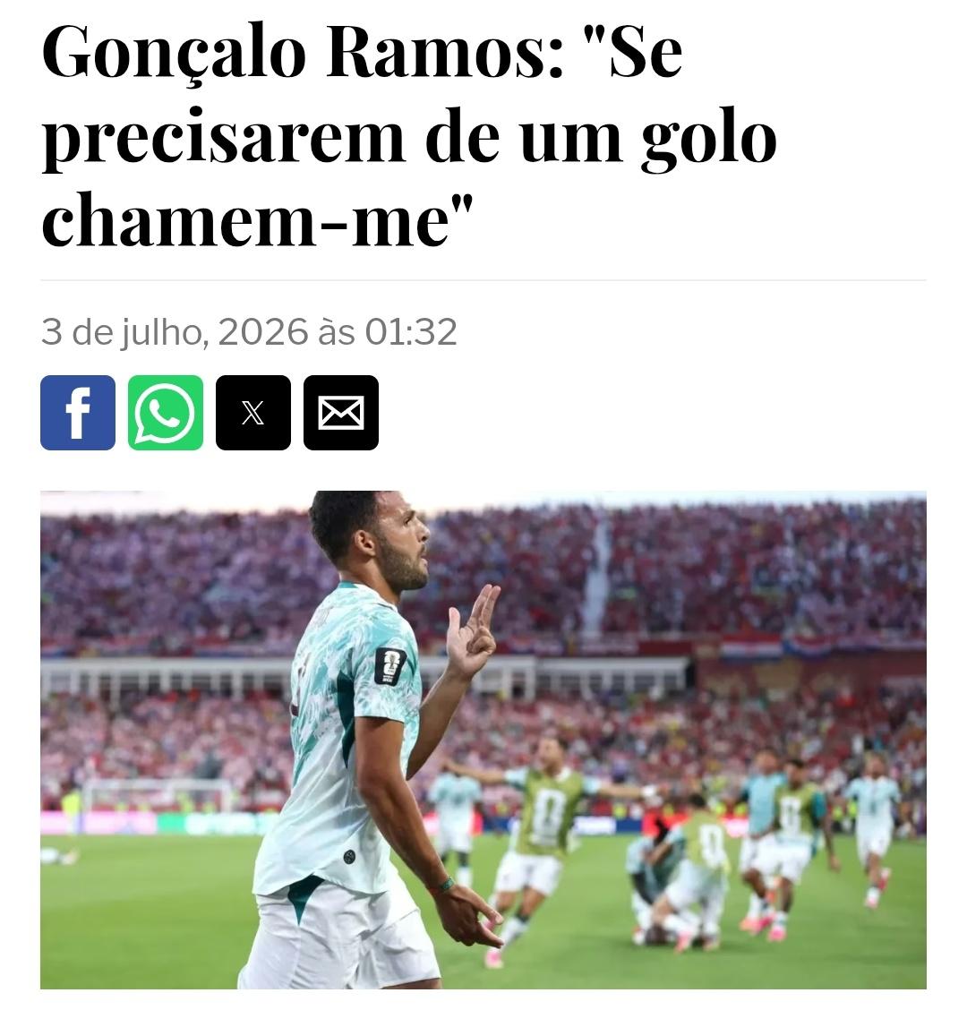 jorgeraa's tweet photo. O Martinez dá-me asco. Nem com o Ramos a apurar Portugal no último jogo e a pedinchar por uns minutos no final dos encontros. https://t.co/216gFKiya3