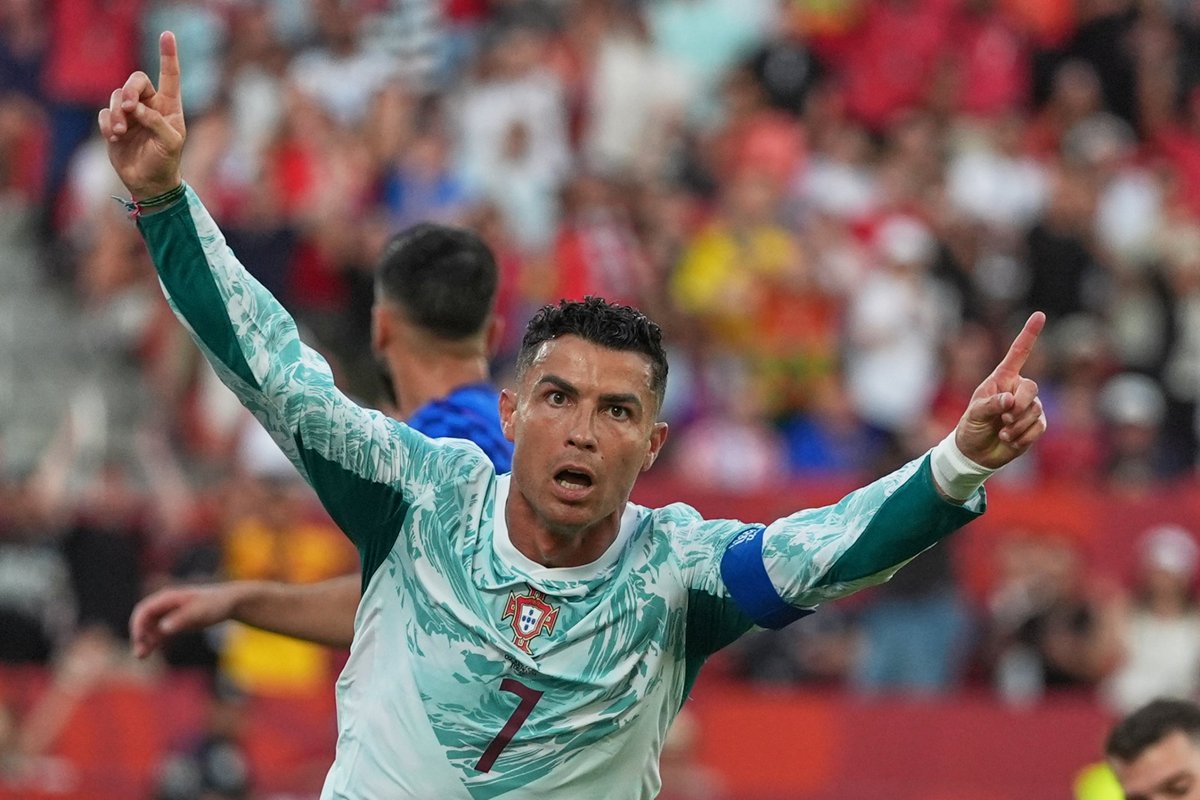 RodriguezRMCF's tweet photo. El único pero, se despide de los mundiales el mejor jugador de todos los tiempos. https://t.co/12zaGqe1rs